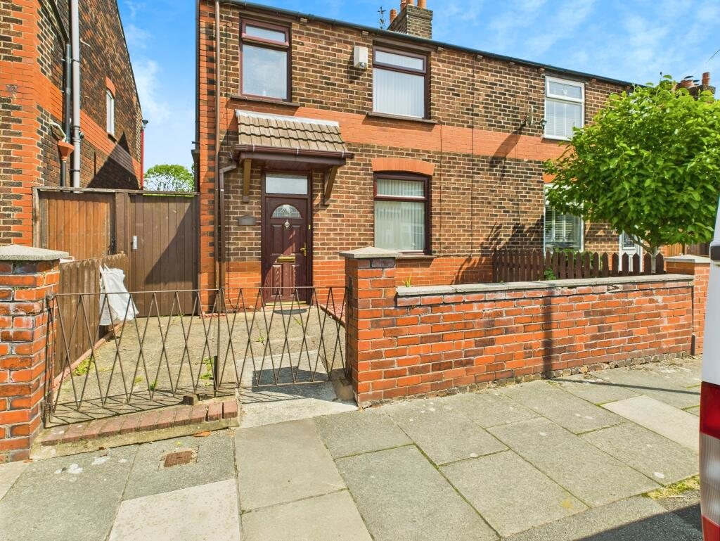 Doulton Street